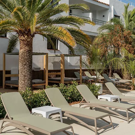 Apartahotel Sol Bay 2*
